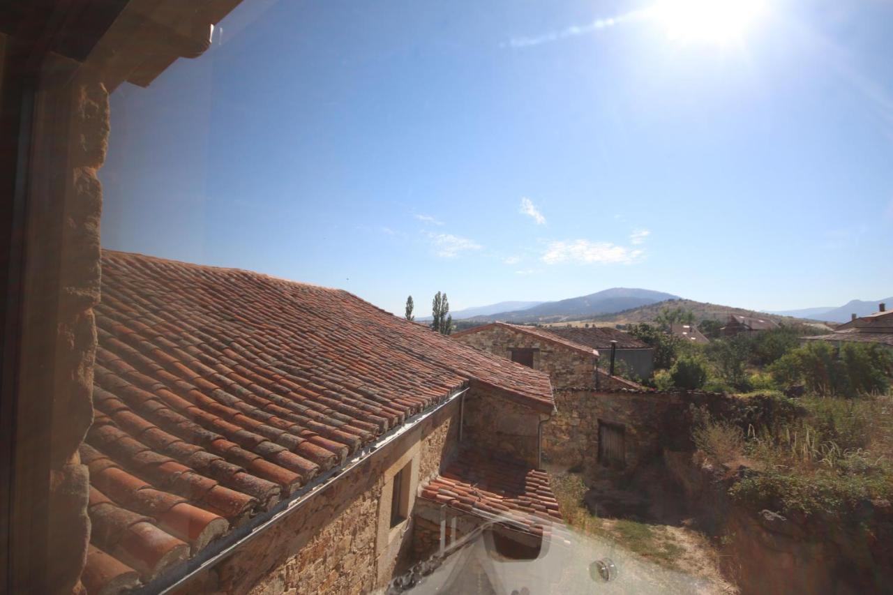 Loboratorio Rural - La Majada Del Acebo Βίλα Navatejares Εξωτερικό φωτογραφία